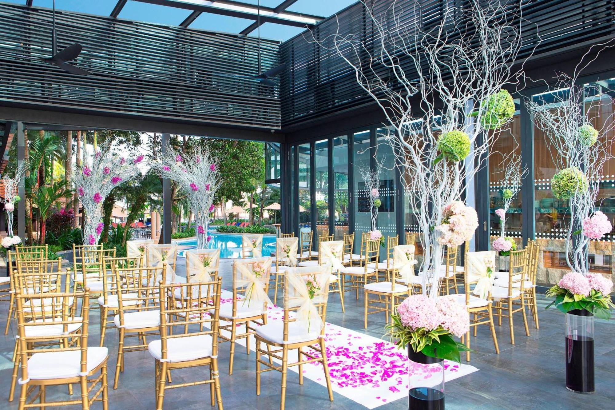 Le Meridien Hotel 5*